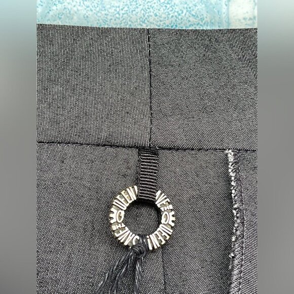 Save the Queen Overlap Pants size small - Picture 9 of 16